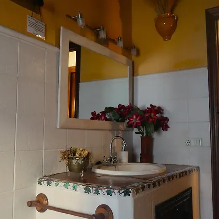 Holiday home Casa El Barbero 1810 Benaocaz